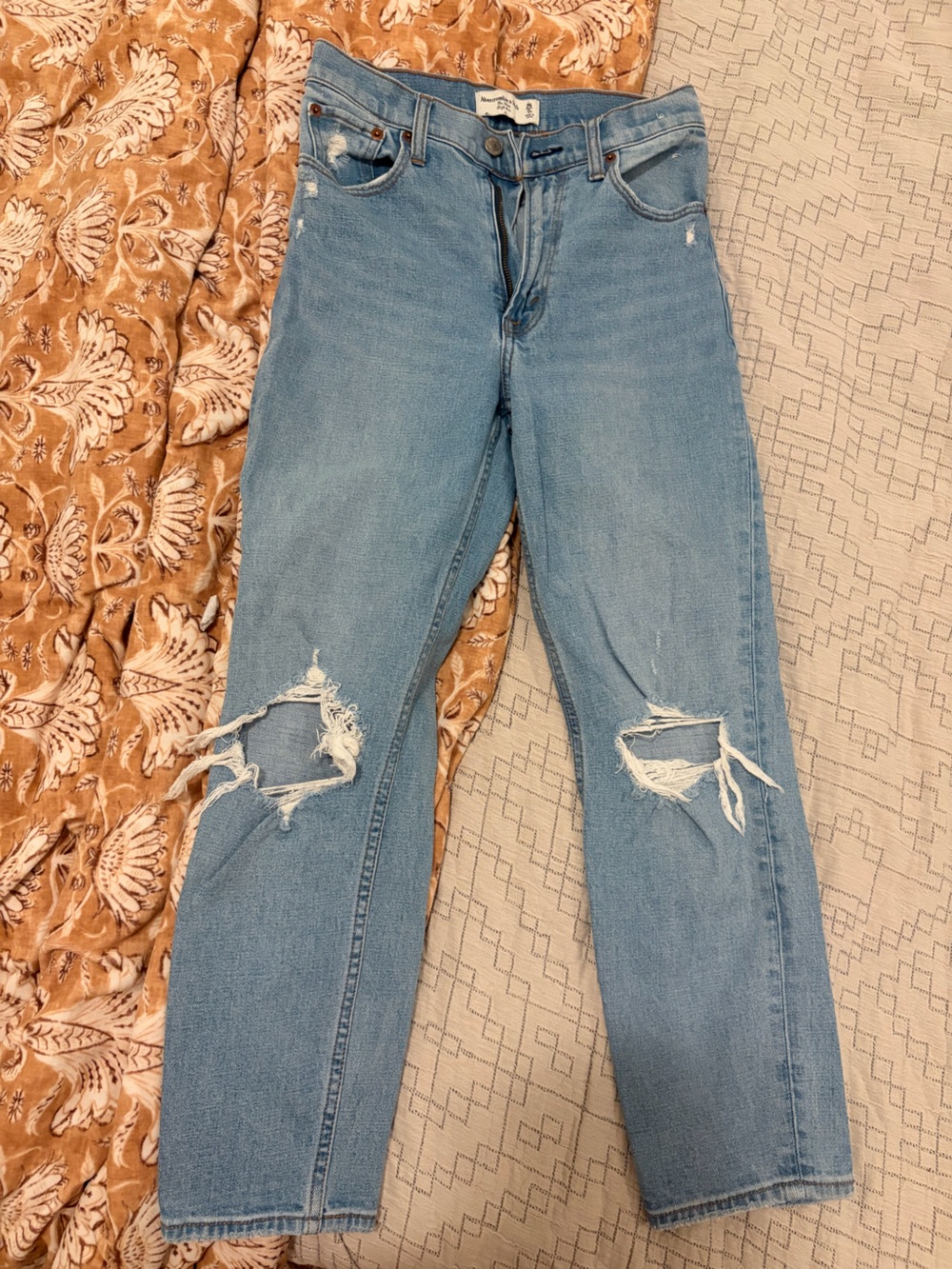 Light Blue Distressed Women’s Jeans